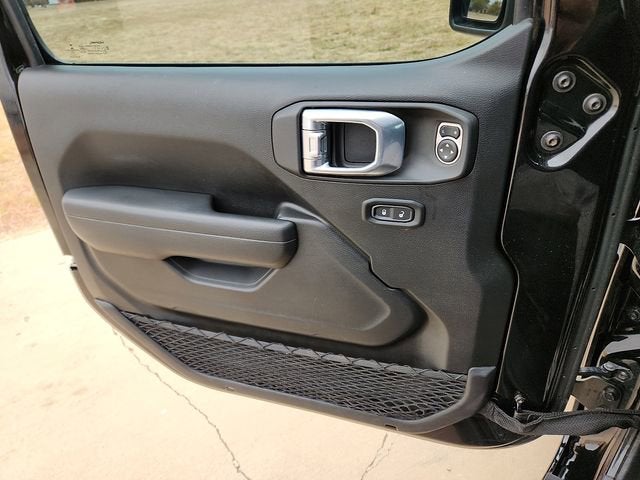 2022 Jeep Gladiator Willys