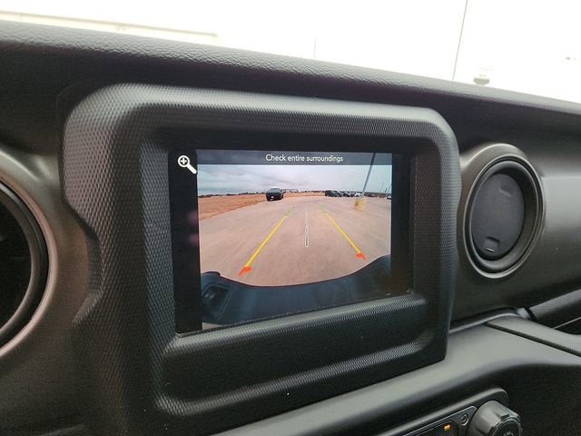 2022 Jeep Gladiator Willys