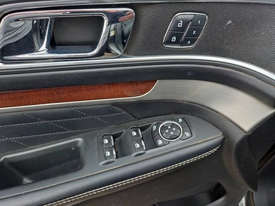 2017 Ford Explorer Platinum