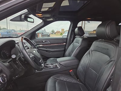 2017 Ford Explorer Platinum