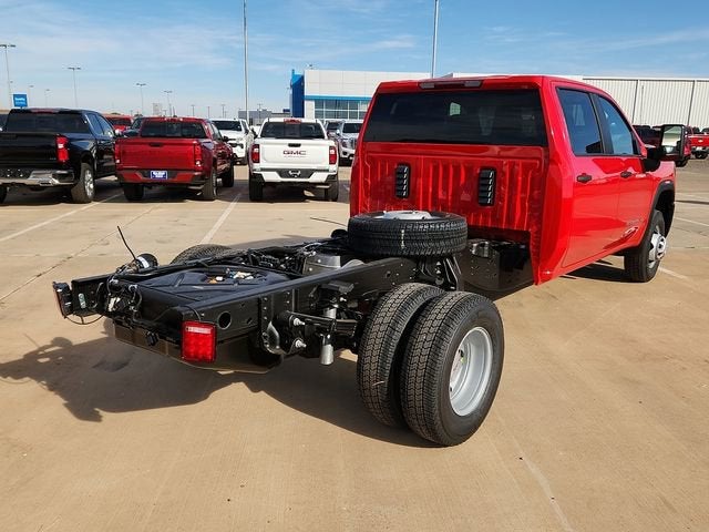 2026 GMC Sierra 3500 HD Chassis Cab Pro