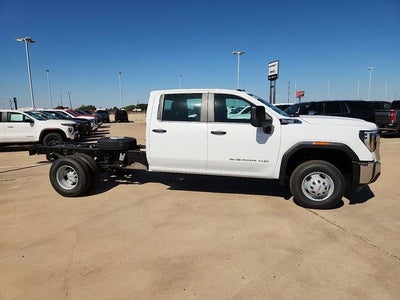 2026 GMC Sierra 3500 HD Chassis Cab Pro