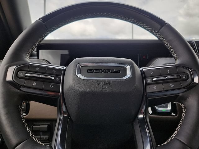 2026 GMC Yukon Denali Ultimate - Photo 19