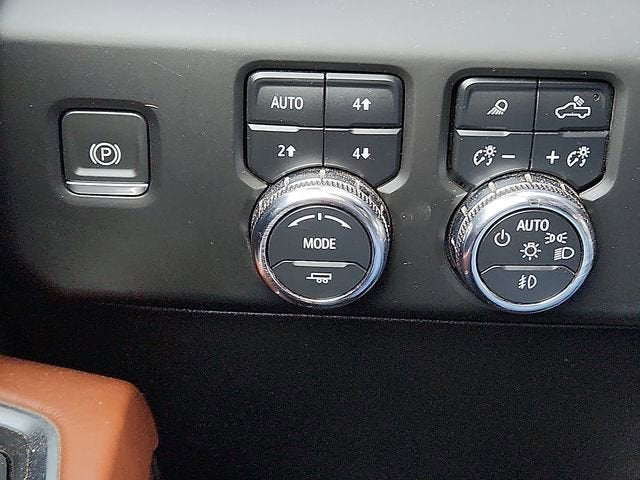 2024 GMC Sierra 2500HD Denali Ultimate - Photo 16