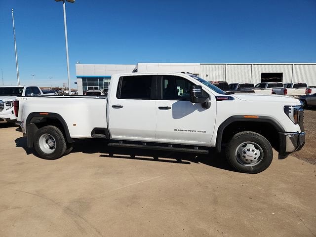 2026 GMC Sierra 3500 HD Pro DRW