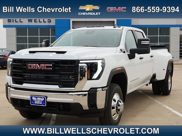 2026 GMC Sierra 4WD Crew Cab Long Box DRW Pro's photo