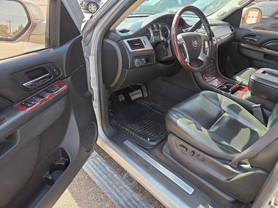 2013 Cadillac Escalade ESV Premium