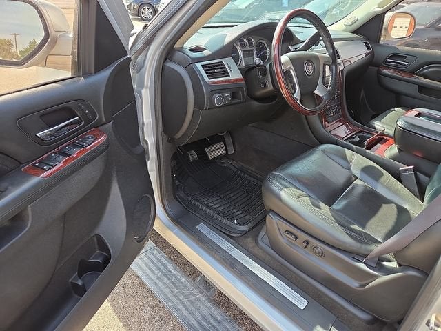 2013 Cadillac Escalade ESV Premium