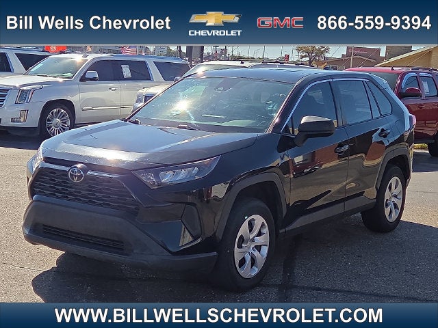 2022 Toyota RAV4 LE
