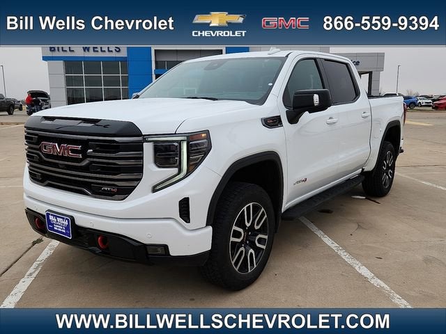 2025 GMC Sierra 1500 AT4