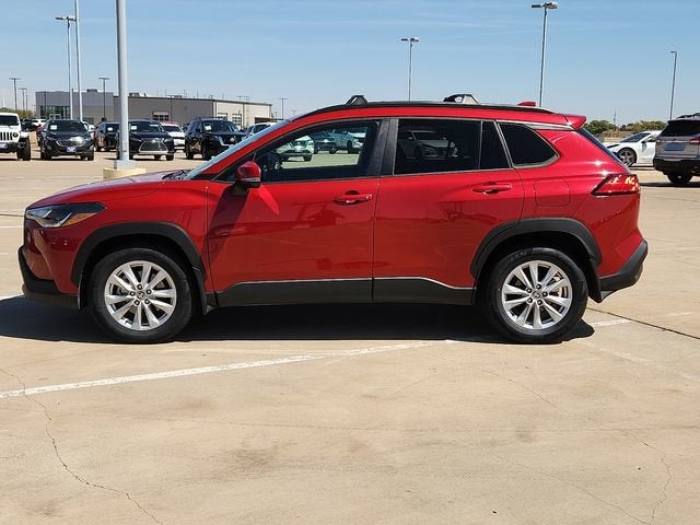 2023 Toyota Corolla Cross LE