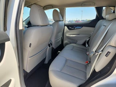 2022 Nissan Rogue Sport SL