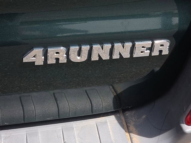 2003 Toyota 4Runner SR5