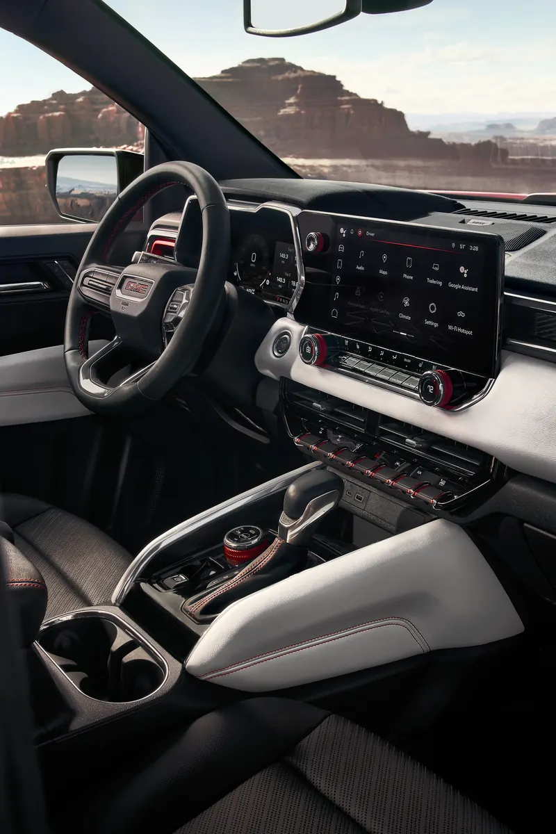 2026 GMC Canyon infotainment system at Bill Wells GMC in PLAINVIEW TX